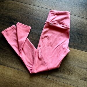 Women’s Fabletics Motion365 Leggings